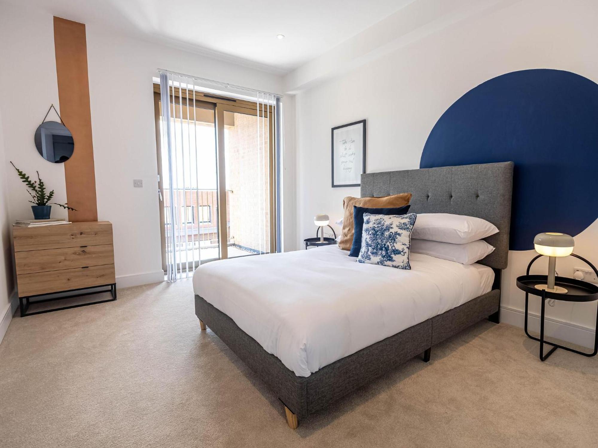 Modern Apartments With Balcony In Merton Near Wimbledon By Sojo Stay Mitcham Exterior photo